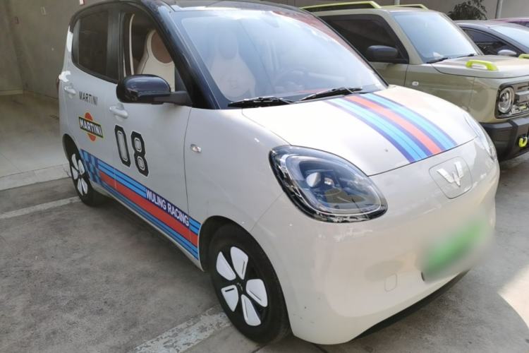 Used Wuling Hongguang MINIEV 2025 Four-Door Version Advanced Edition Front Right 45 Deg