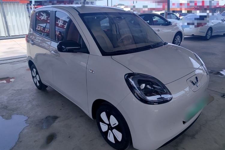 Used Wuling Hongguang MINIEV 2025 Four-Door Version Advanced Edition Front Right 45 Deg