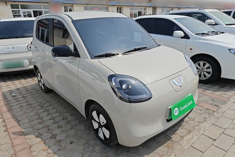 Used Wuling Hongguang MINIEV 2025 Four-Door Version Premium Edition Front Right 45 Deg