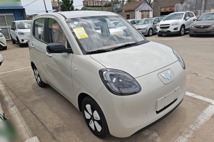 Used Wuling Hongguang MINIEV 2025 Four-Door Version Advanced Edition Front Right 45 Deg