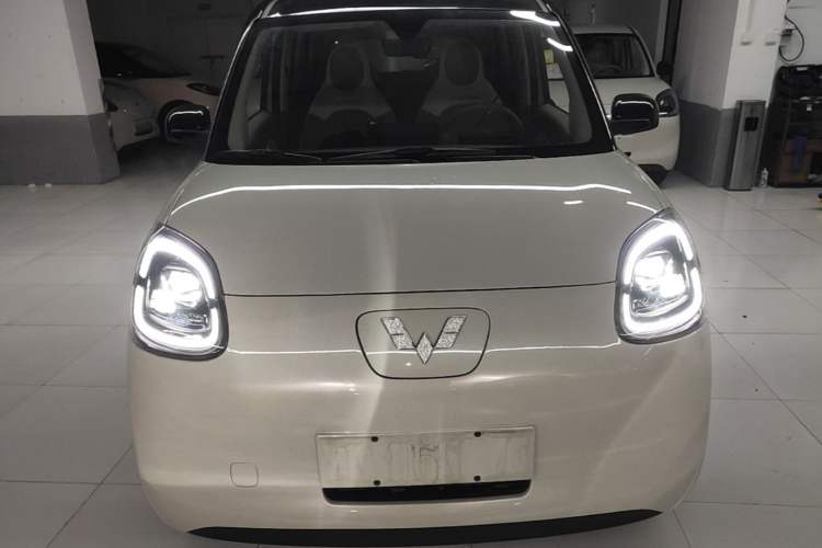 Used Wuling Hongguang MINIEV 2025 Four-Door Version Zhenxiang+ Edition Front