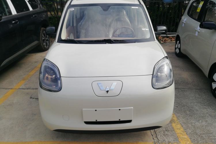 Used Wuling Hongguang MINIEV  Front