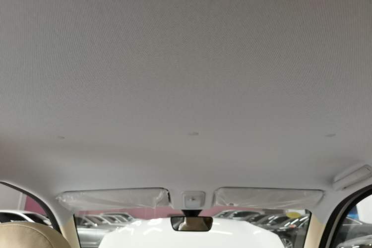 Used Wuling Hongguang MINIEV 2025 Four-Door Version Advanced Edition Headliner