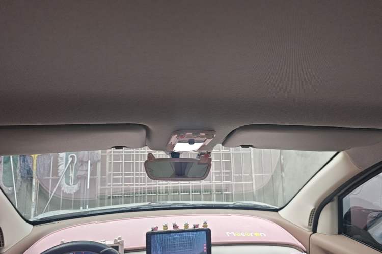 Used Wuling Hongguang MINIEV 2025 Four-Door Version Advanced Edition Headliner