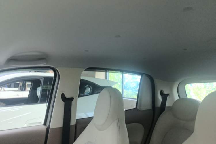 Used Wuling Hongguang MINIEV 2025 Four-Door Version Zhenxiang+ Edition Headliner