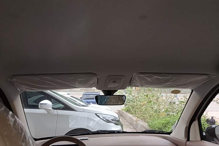 Used Wuling Hongguang MINIEV 2025 Four-Door Version Advanced Edition Headliner