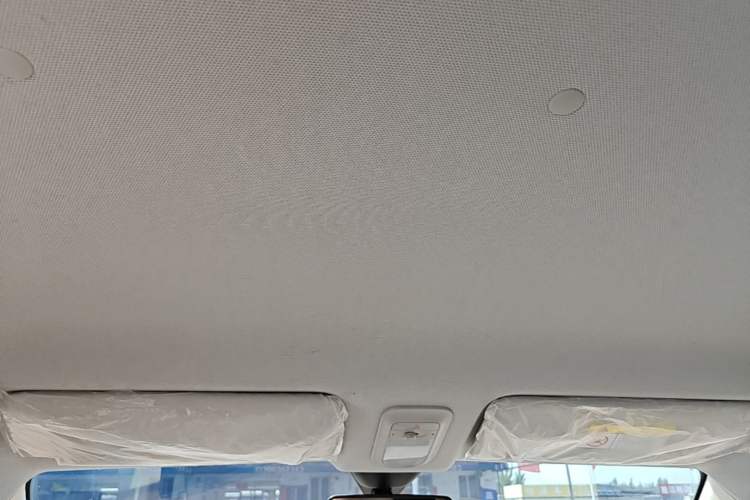 Used Wuling Hongguang MINIEV 2025 Four-Door Version Premium Edition Headliner