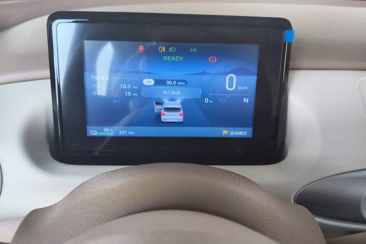Used Wuling Hongguang MINIEV 2025 Four-Door Version Advanced Edition Instrument Cluster