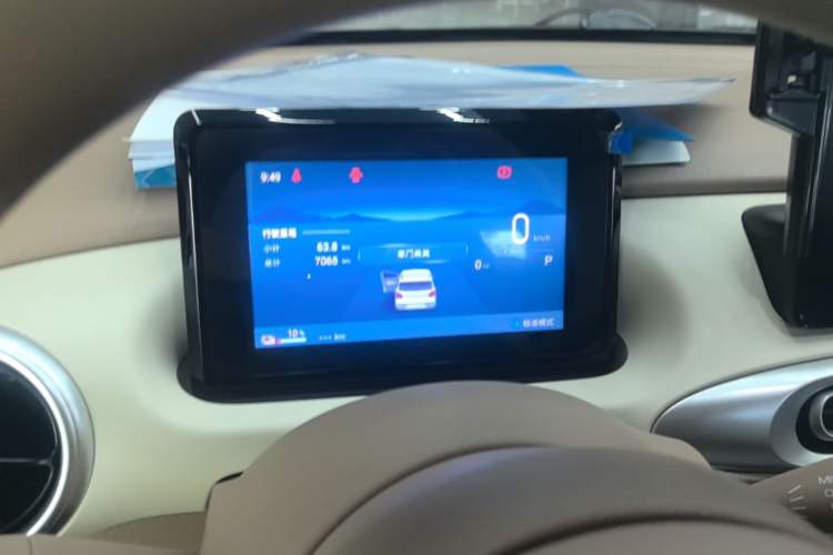 Used Wuling Hongguang MINIEV 2025 Four-Door Version Zhenxiang+ Edition Instrument Cluster