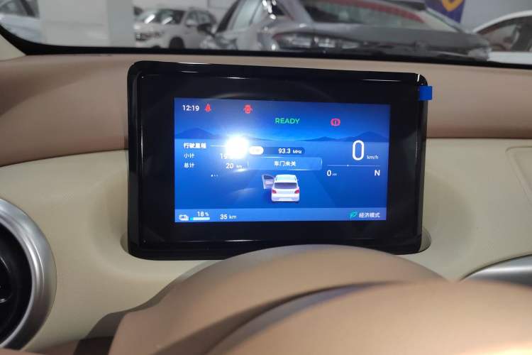 Used Wuling Hongguang MINIEV 2025 Four-Door Version Advanced Edition Instrument Cluster