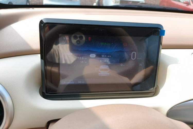 Used Wuling Hongguang MINIEV 2025 Four-Door Version Advanced Edition Instrument Cluster