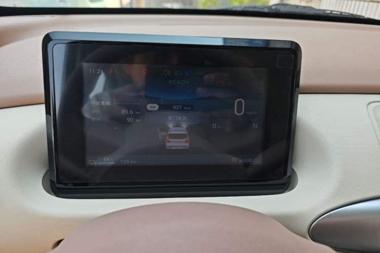 Used Wuling Hongguang MINIEV 2025 Four-Door Version Advanced Edition Instrument Cluster