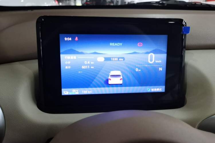Used Wuling Hongguang MINIEV 2025 Four-Door Version Advanced Edition Instrument Cluster