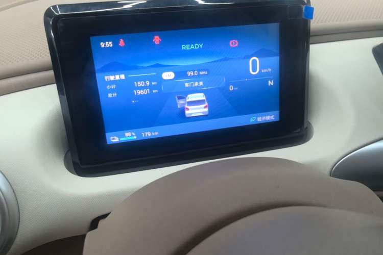 Used Wuling Hongguang MINIEV 2025 Four-Door Version Advanced Edition Instrument Cluster