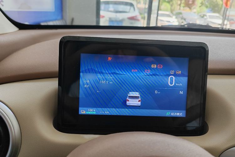 Used Wuling Hongguang MINIEV 2025 Four-Door Version Advanced Edition Interior 2