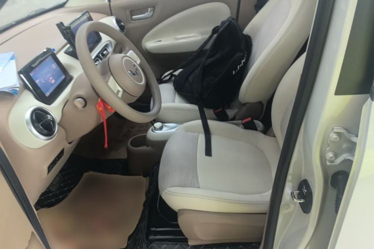 Used Wuling Hongguang MINIEV 2025 Four-Door Version Zhenxiang+ Edition Left Front Seat