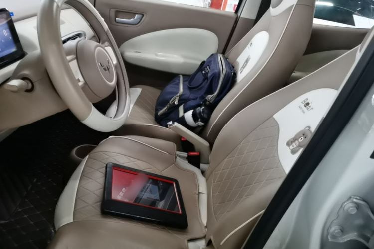 Used Wuling Hongguang MINIEV 2025 Four-Door Version Advanced Edition Left Front Seat