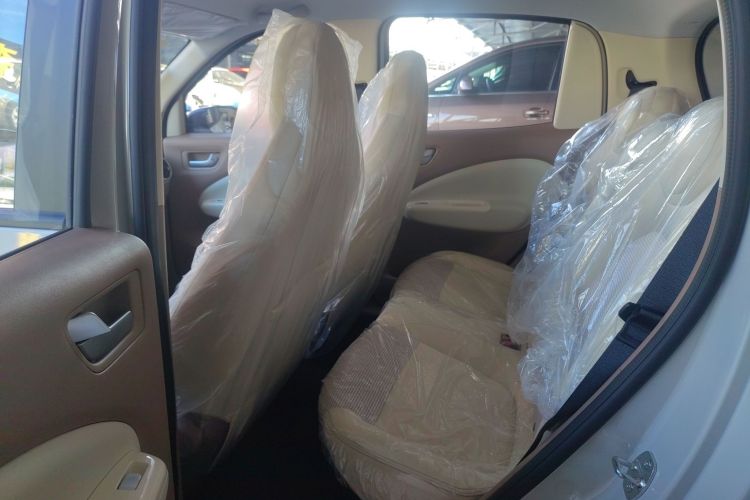Used Wuling Hongguang MINIEV 2025 Four-Door Version Advanced Edition Left Rear Seat