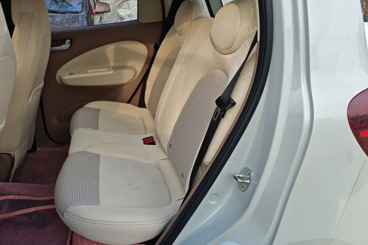 Used Wuling Hongguang MINIEV 2025 Four-Door Version Advanced Edition Left Rear Seat