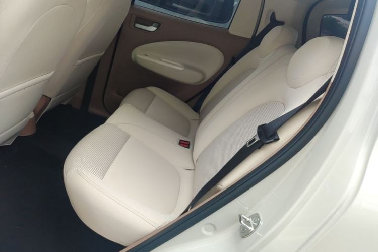Used Wuling Hongguang MINIEV 2025 Four-Door Version Advanced Edition Left Rear Seat