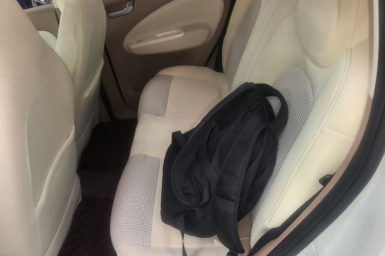 Used Wuling Hongguang MINIEV 2025 Four-Door Version Advanced Edition Left Rear Seat