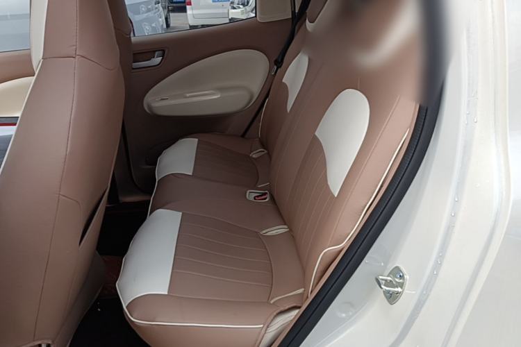 Used Wuling Hongguang MINIEV 2025 Four-Door Version Advanced Edition Left Rear Seat