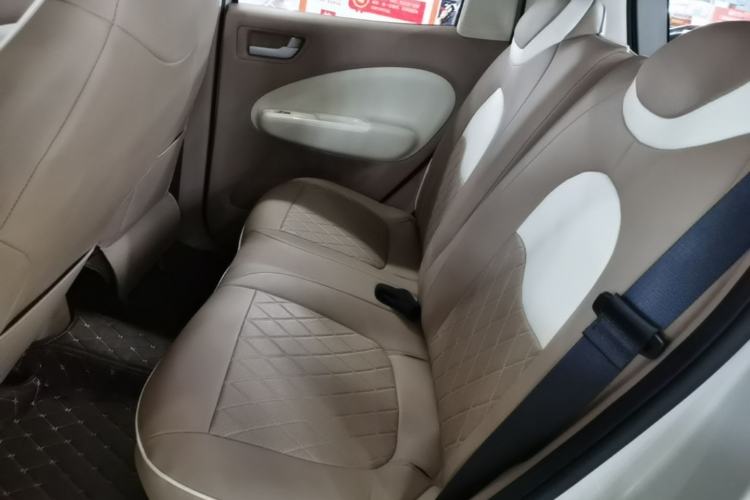 Used Wuling Hongguang MINIEV 2025 Four-Door Version Advanced Edition Left Rear Seat
