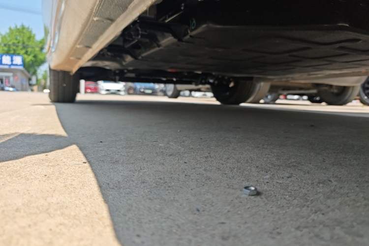 Used Wuling Hongguang MINIEV 2025 Four-Door Version Advanced Edition Left Side Sill