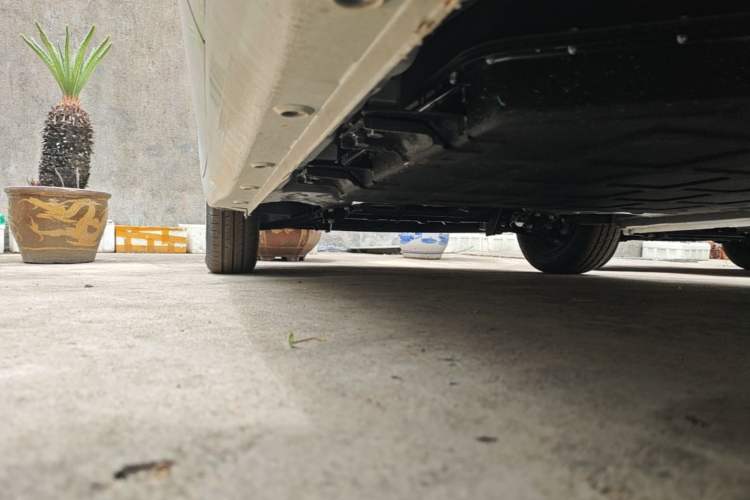 Used Wuling Hongguang MINIEV 2025 Four-Door Version Advanced Edition Left Side Sill