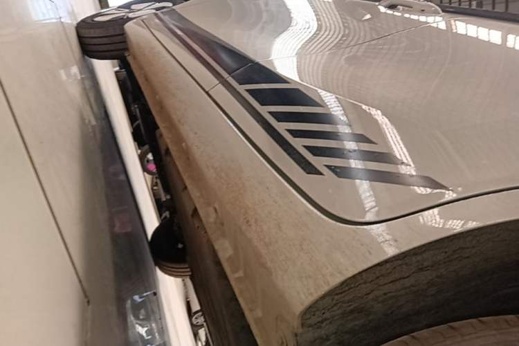 Used Wuling Hongguang MINIEV 2025 Four-Door Version Advanced Edition Left Side Sill