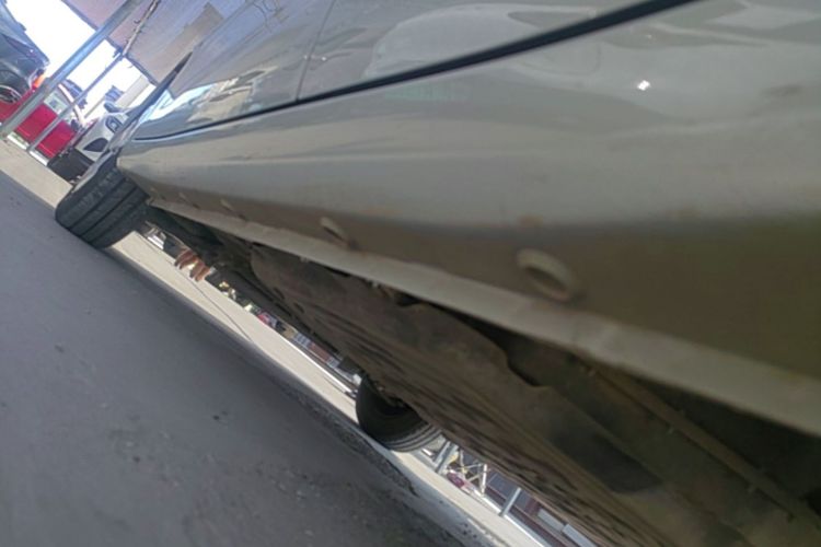 Used Wuling Hongguang MINIEV 2025 Four-Door Version Zhenxiang+ Edition Left Side Sill