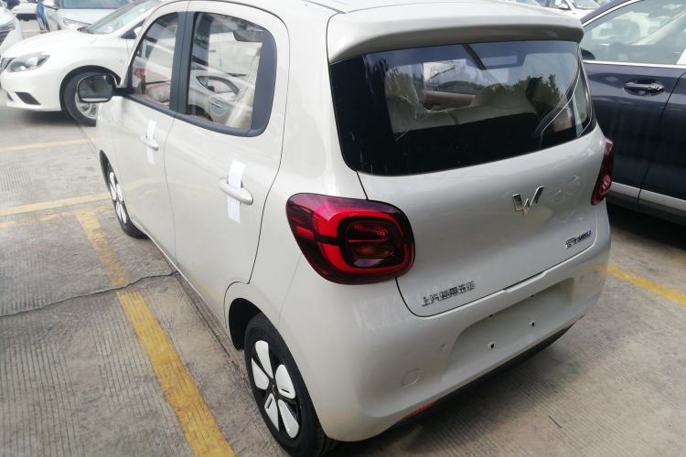Used Wuling Hongguang MINIEV  Left Side