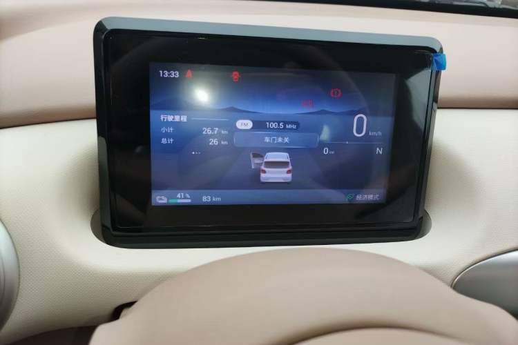 Used Wuling Hongguang MINIEV 2025 Four-Door Version Advanced Edition Odometer Close Up