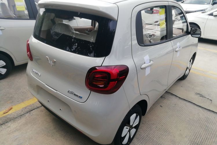 Used Wuling Hongguang MINIEV  Rear Right 45 Deg