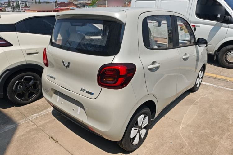 Used Wuling Hongguang MINIEV 2025 Four-Door Version Advanced Edition Rear Right 45 Deg