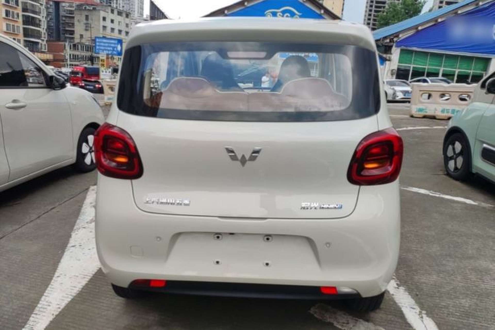 Used Wuling Hongguang MINIEV 2025 Four-Door Version Advanced Edition Rear