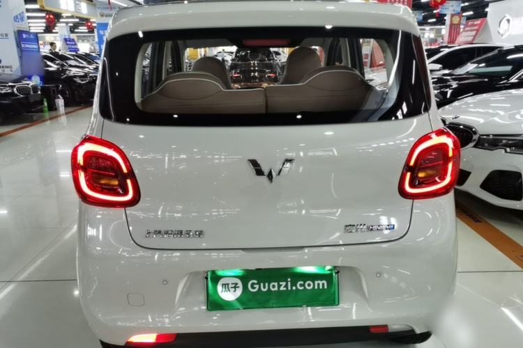 Used Wuling Hongguang MINIEV 2025 Four-Door Version Advanced Edition Rear