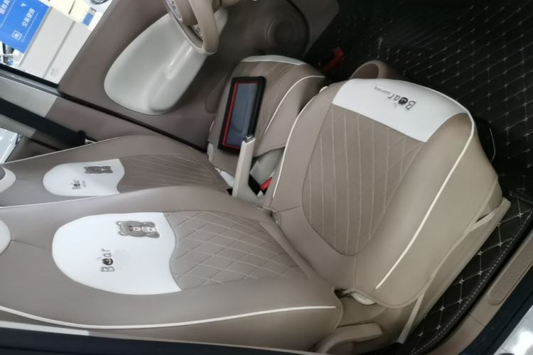 Used Wuling Hongguang MINIEV 2025 Four-Door Version Advanced Edition Right Front Seat