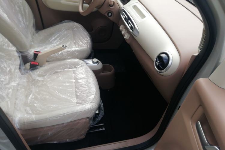 Used Wuling Hongguang MINIEV  Right Front Seat