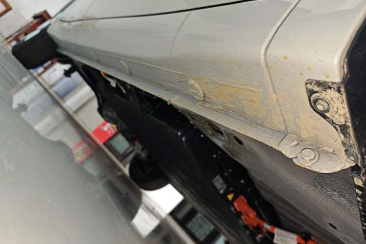 Used Wuling Hongguang MINIEV 2025 Four-Door Version Advanced Edition Right Side Sill