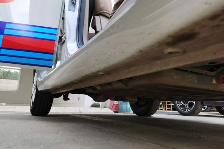 Used Wuling Hongguang MINIEV 2025 Four-Door Version Advanced Edition Right Side Sill