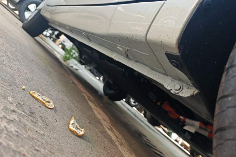 Used Wuling Hongguang MINIEV 2025 Four-Door Version Advanced Edition Right Side Sill