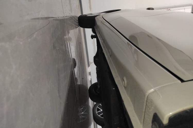 Used Wuling Hongguang MINIEV 2025 Four-Door Version Advanced Edition Right Side Sill