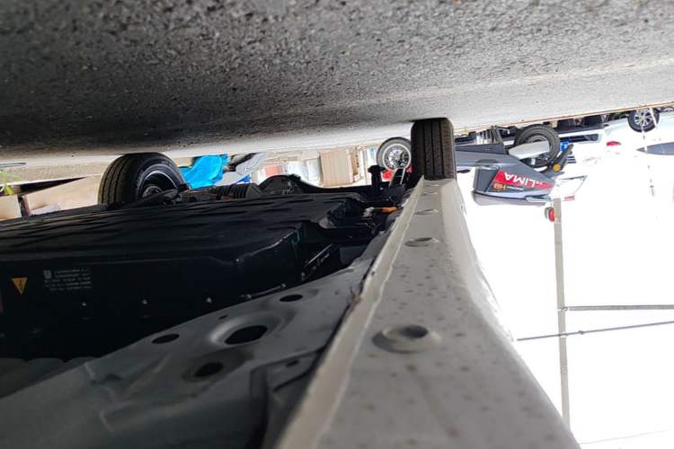 Used Wuling Hongguang MINIEV 2025 Four-Door Version Advanced Edition Right Side Sill