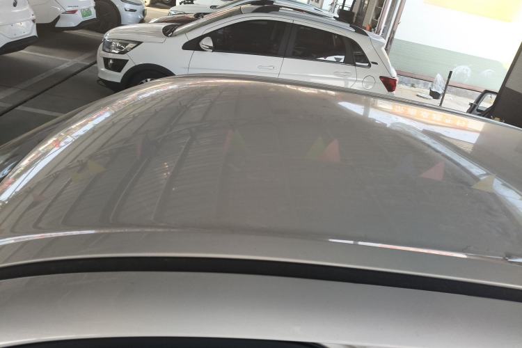 Used Wuling Hongguang MINIEV 2025 Four-Door Version Advanced Edition Roof