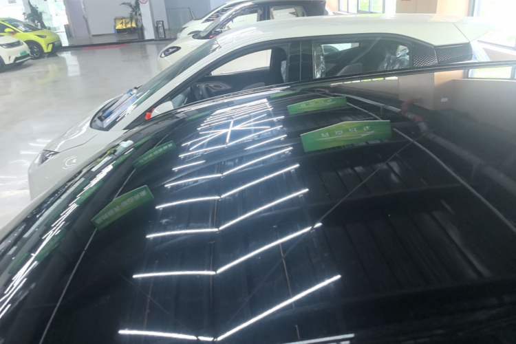 Used Wuling Hongguang MINIEV 2025 Four-Door Version Zhenxiang+ Edition Roof