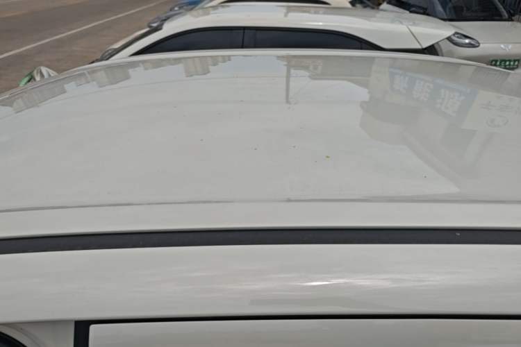 Used Wuling Hongguang MINIEV 2025 Four-Door Version Advanced Edition Roof