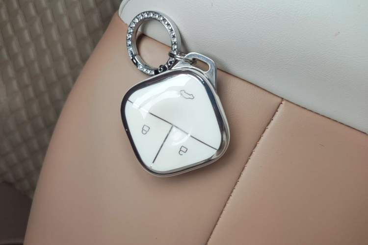 Used Wuling Hongguang MINIEV 2025 Four-Door Version Zhenxiang+ Edition Vehicle Key