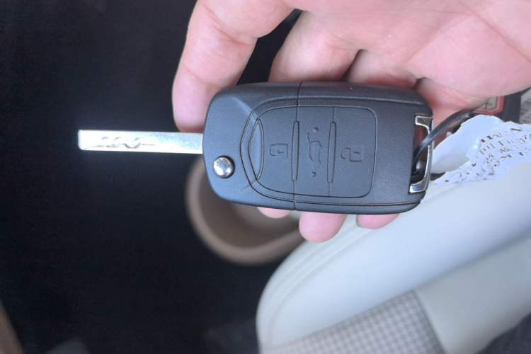 Used Wuling Hongguang MINIEV 2025 Four-Door Version Advanced Edition Vehicle Key