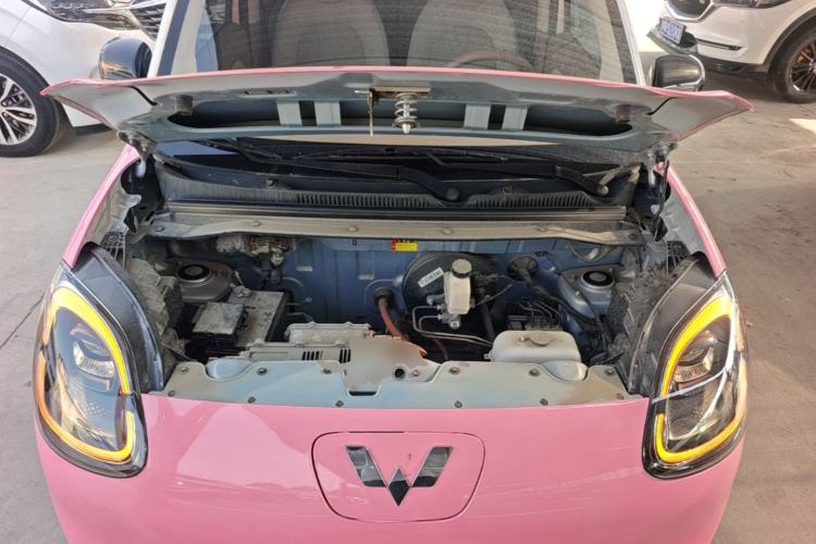 Used Wuling Hongguang MINIEV 2025 Four-Door Version Premium Edition Engine Bay